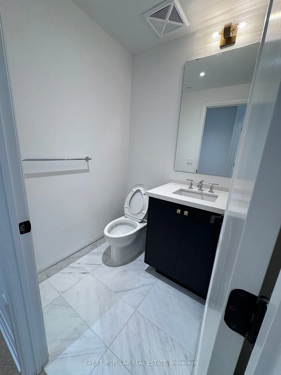 Building Photo - 505 Glencairn Ave #231