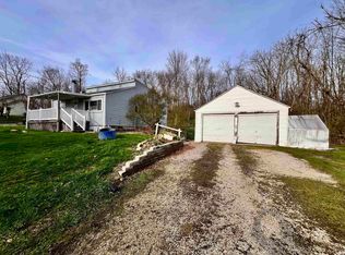 2051 E Wilcken Rd, Columbia City, IN
