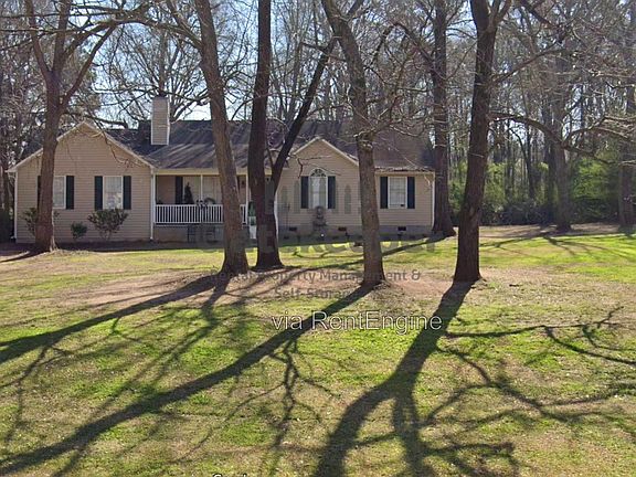 3rd image of 146 Wilder Way