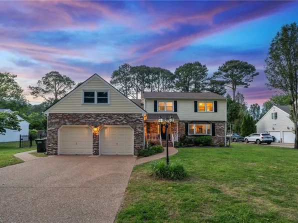 108 Bayview Dr, Yorktown, VA 23692