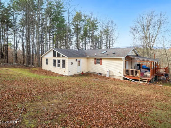 242 Grove School Road, Catskill, NY 12414