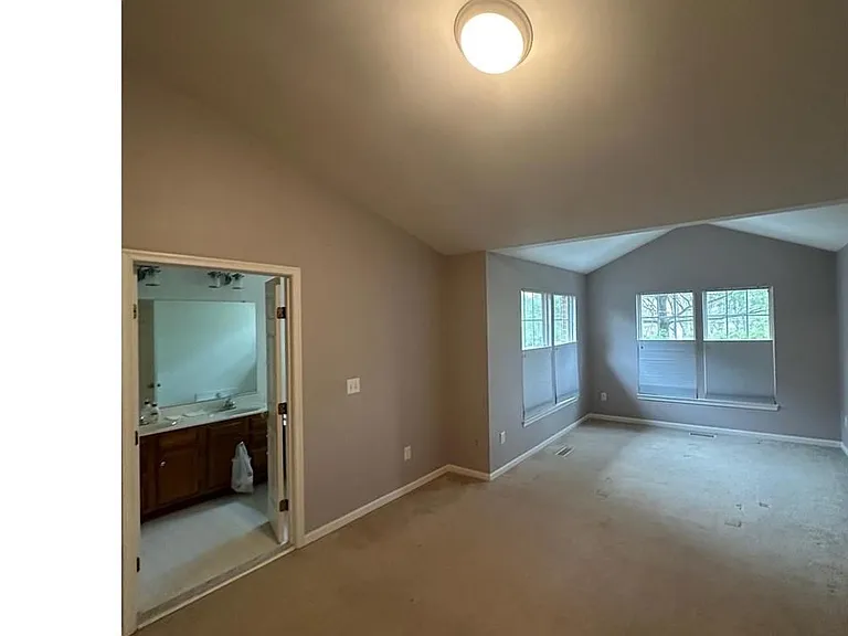 1414 Park Garden Ln — Photo 5