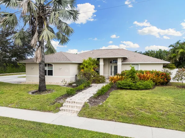 1460 Biscayne Way, Marco Island, FL 34145