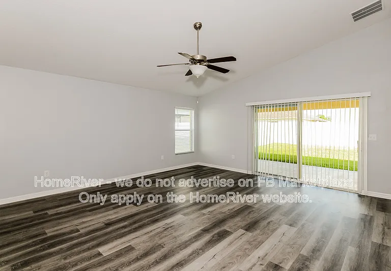 10520 Standing Stone Dr — Photo 4