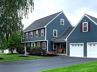 32 Meetinghouse Rd, Methuen, MA 01844