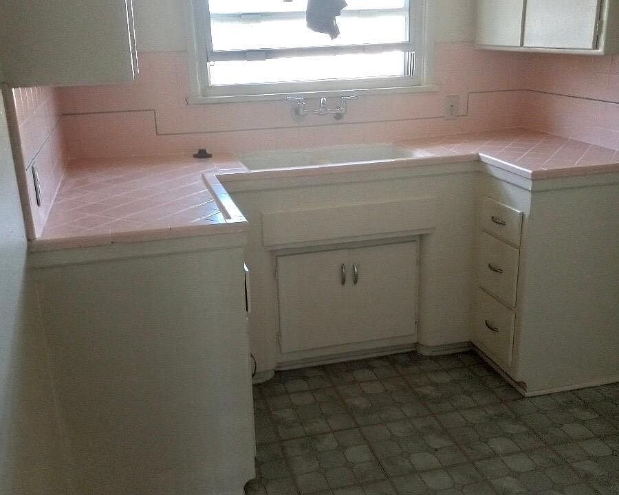 1st image of 8616 S 8th Ave APT 4