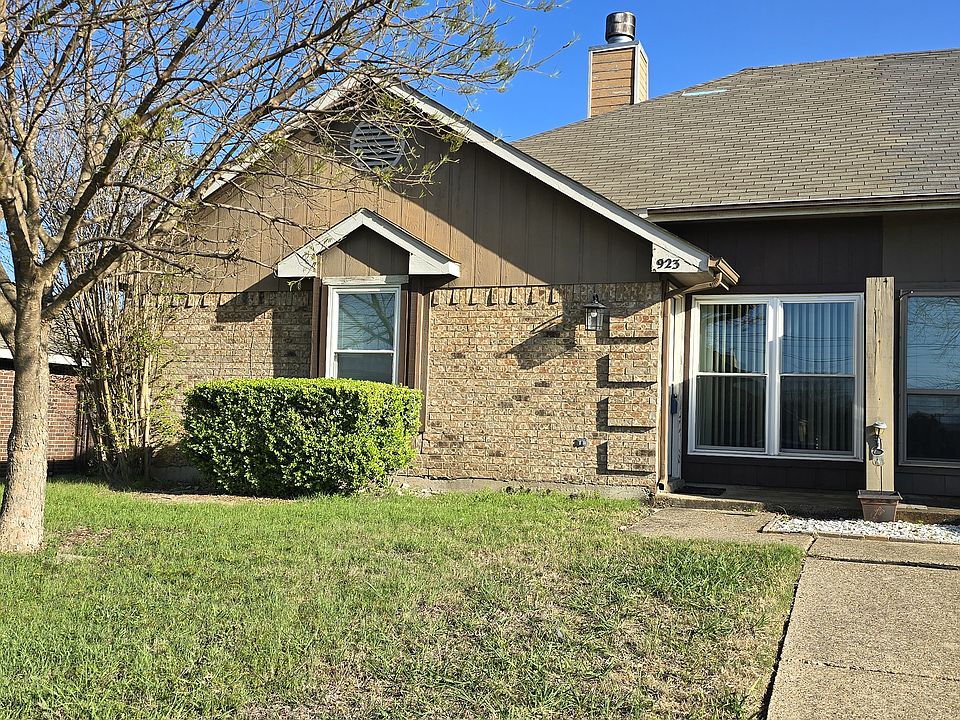 1st image of 923 Westover Dr