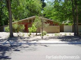 1316 Los Arboles Ave NW, Albuquerque, NM 87107