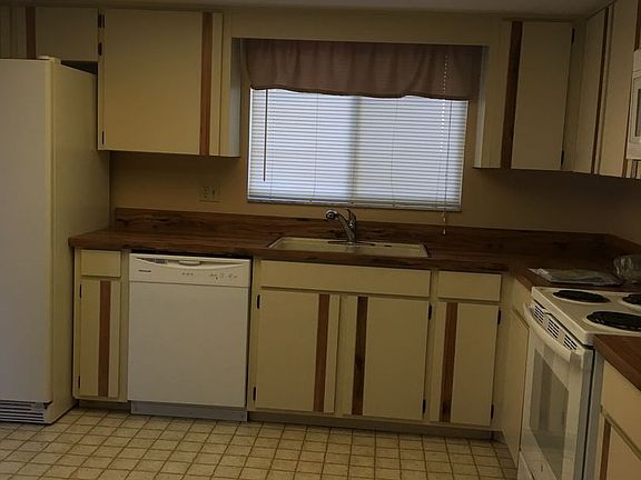 2nd image of 105 Todd Dr