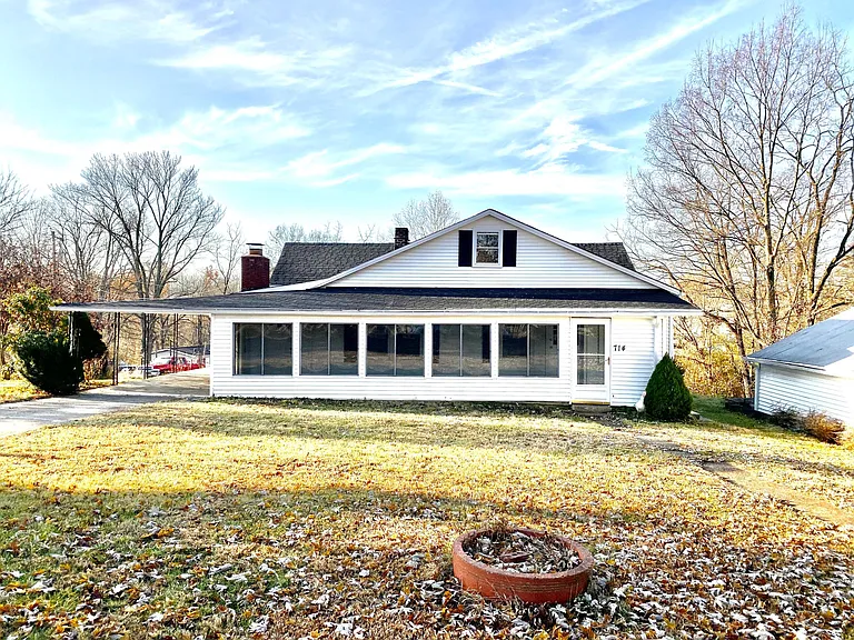 714 Euclid St — Photo 1