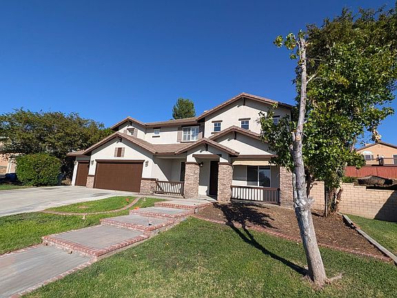 3rd image of 6370 Claridge Dr