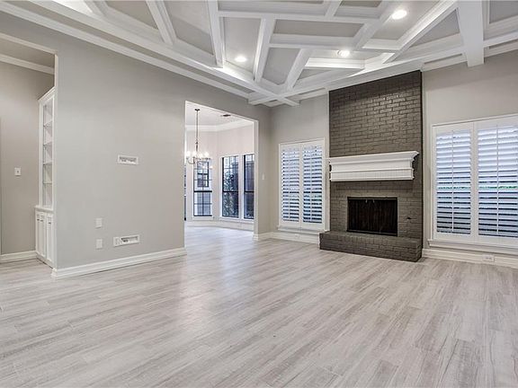 4th image of 5906 Flintshire Ln