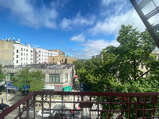 Rented by REAL New York | media 8