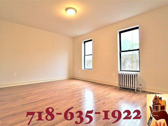 4th image of 1530 Beach Ave