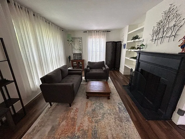 220 N 25th St — Photo 3