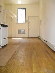 Rented by Tower Brokerage