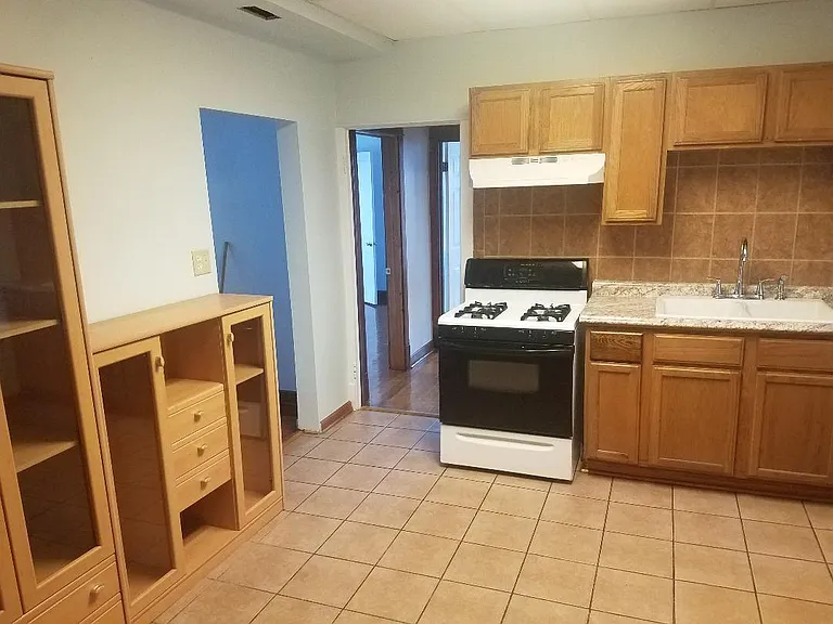 Kitchen - 2 Bedroom
