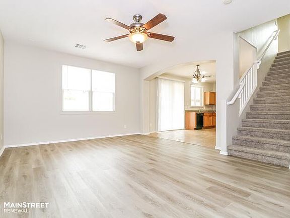 5th image of 17118 W Central St