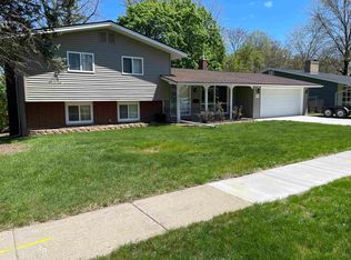 4305 Greenbrook Ln, Flint, MI 48507