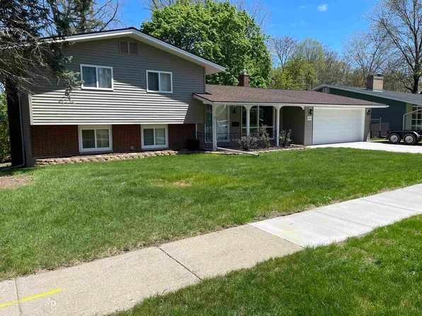 4305 Greenbrook Ln, Flint, MI 48507