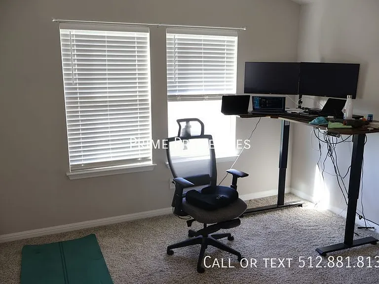 11500 Maple Leaf Way — Photo 17