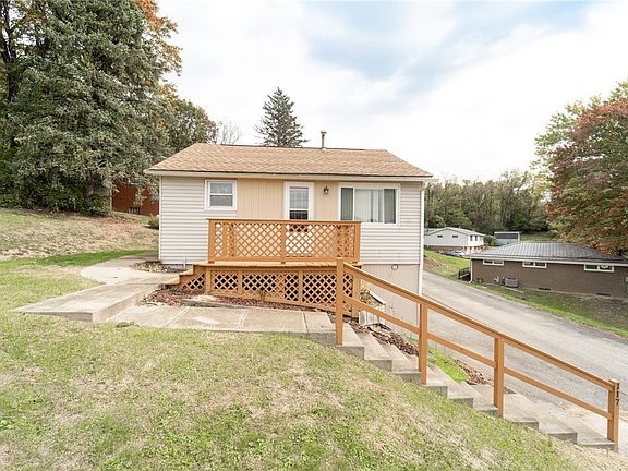2nd image of 117 Starry Ln