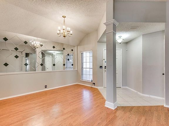 4th image of 779 Texas Oak Trl