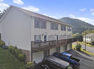 112 Winners Cir APT F2, Bristol, TN 37620