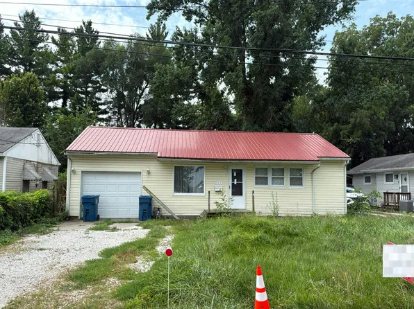907 Hampton Ln, Canton, MO 63435
