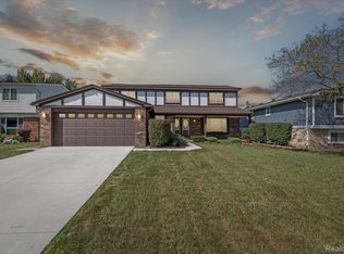 437 Corinne, Canton, MI 48187