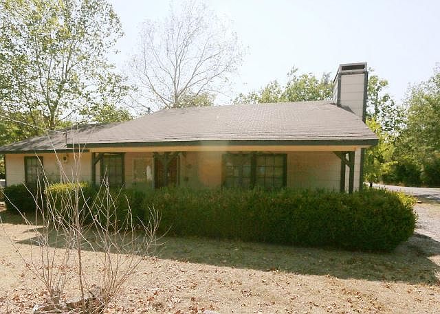 1st image of 303 S Georgia Ave