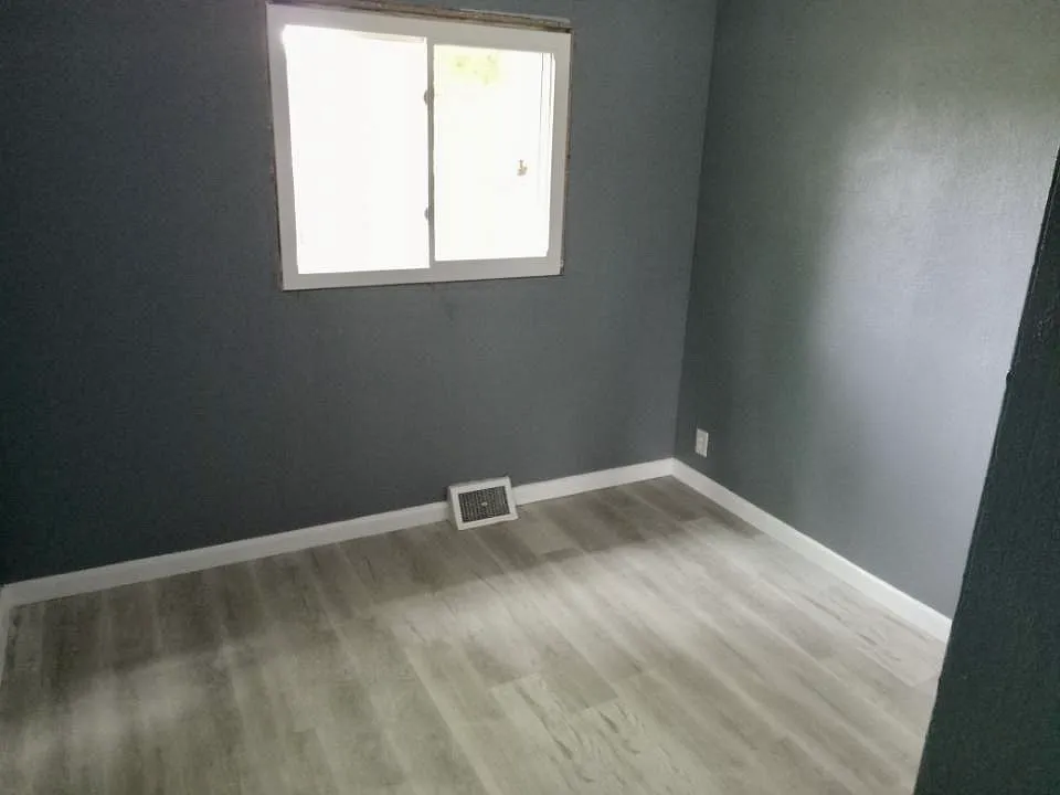 3 bed, 1.5 bath, 1025 sqft, $1,550 — Photo 3