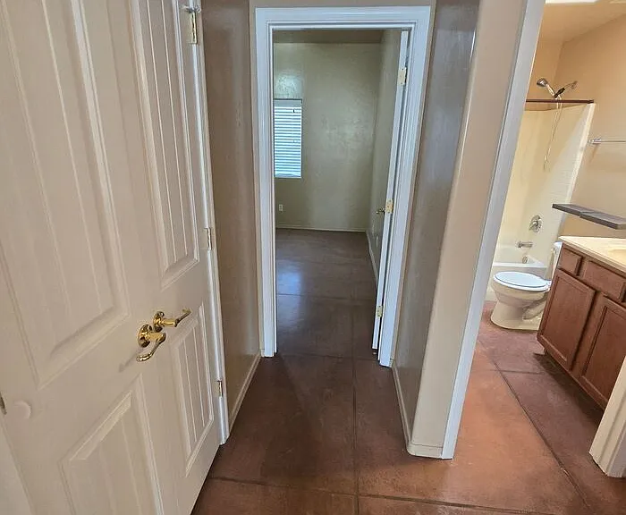 3331 E Bermuda St #5 — Photo 3