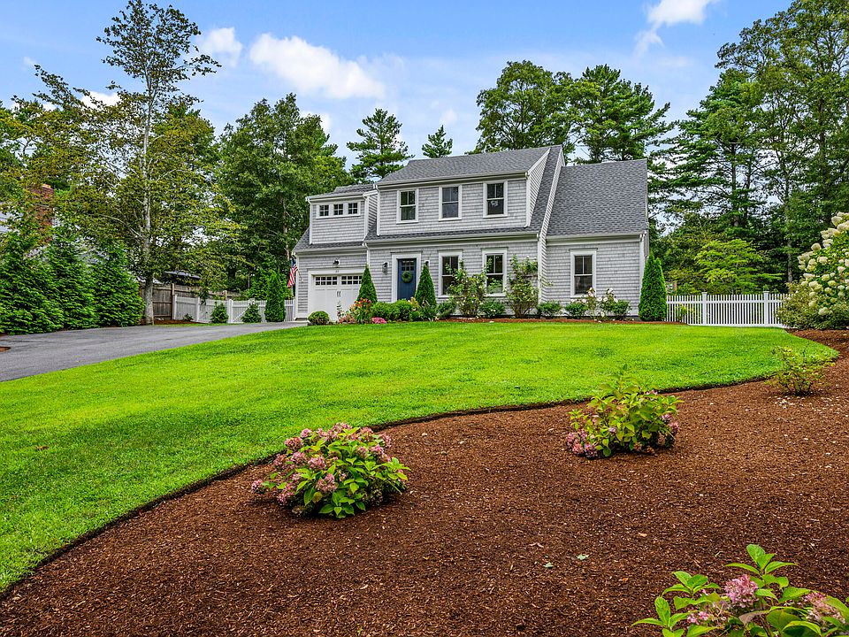 1st image of 20 Wedgewood Drive
