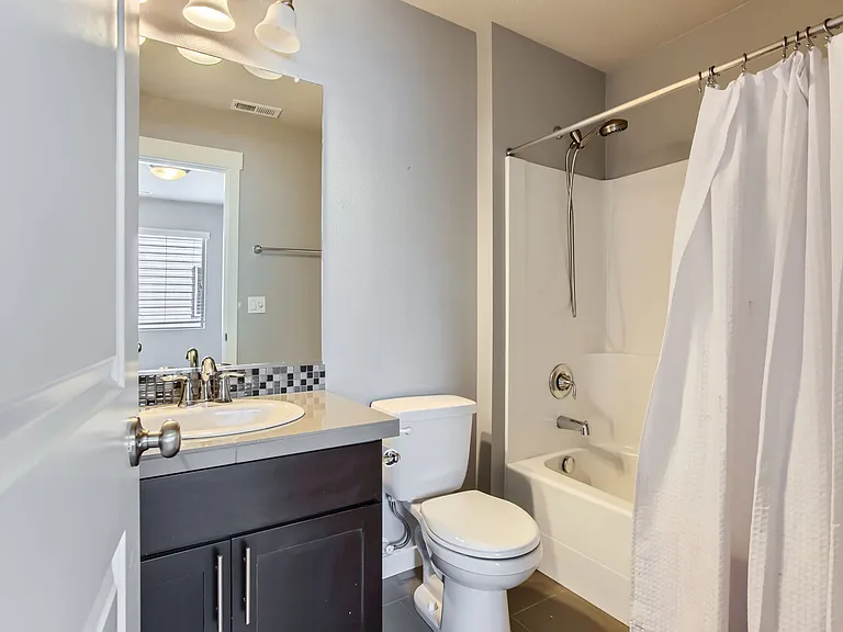 14060 SW Compass Dr — Photo 33