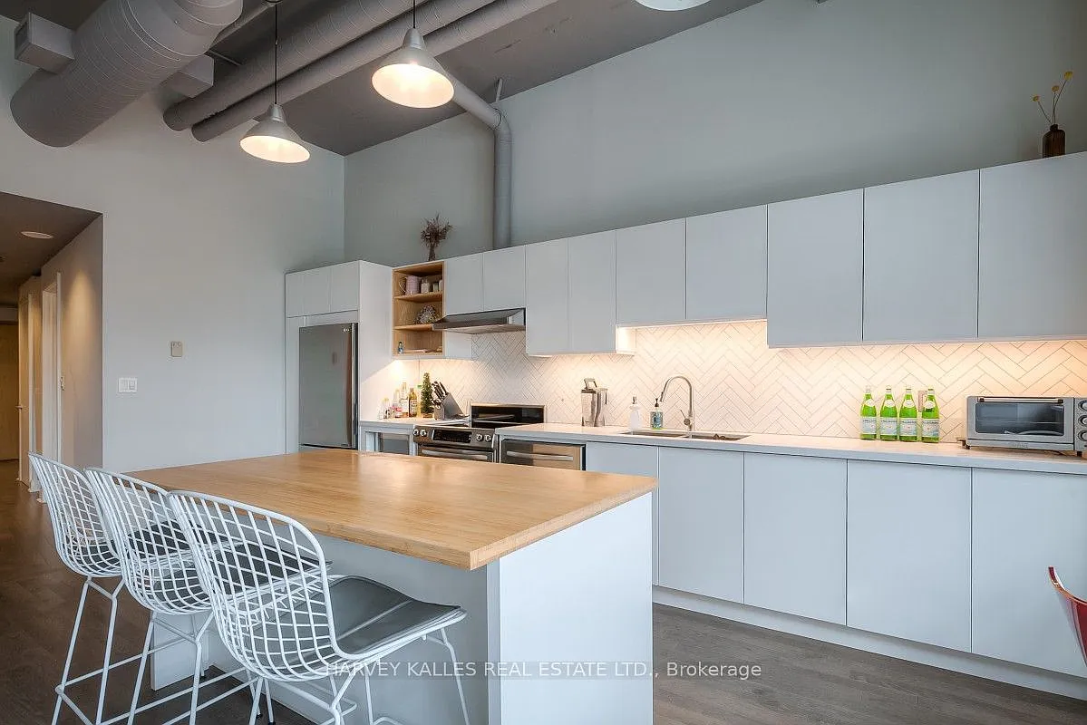 1 bed, $3,400 — Photo 1