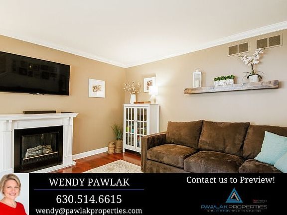 3rd image of 8023 Geneva St