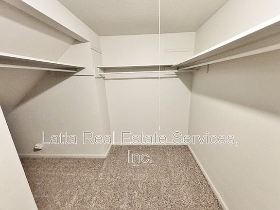 5th image of 301 W 31st St APT 102A
