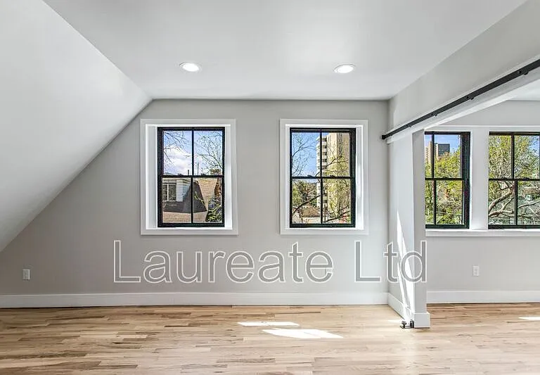 2224 E 14th Ave #6 — Photo 14