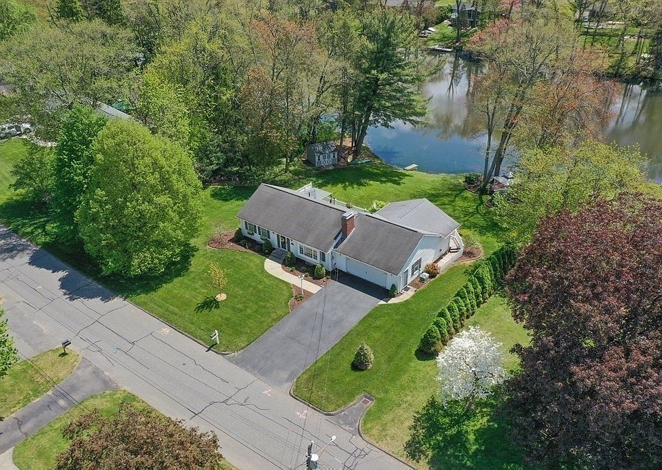 63 Silver Lake Dr, Agawam, MA 01001 Zillow