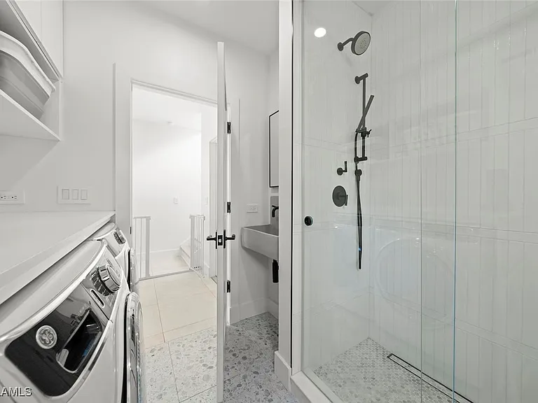 1146 Golden Olive Ct — Photo 15