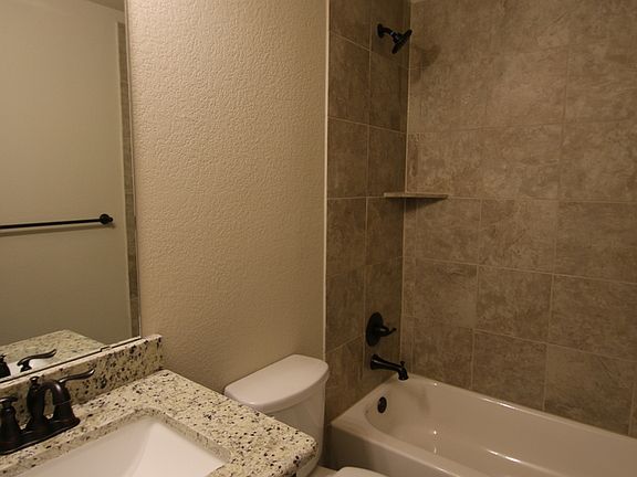 4th image of 8032-8034 Arbor Ave