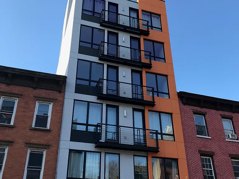 155 Meserole Ave #5G — Photo 8