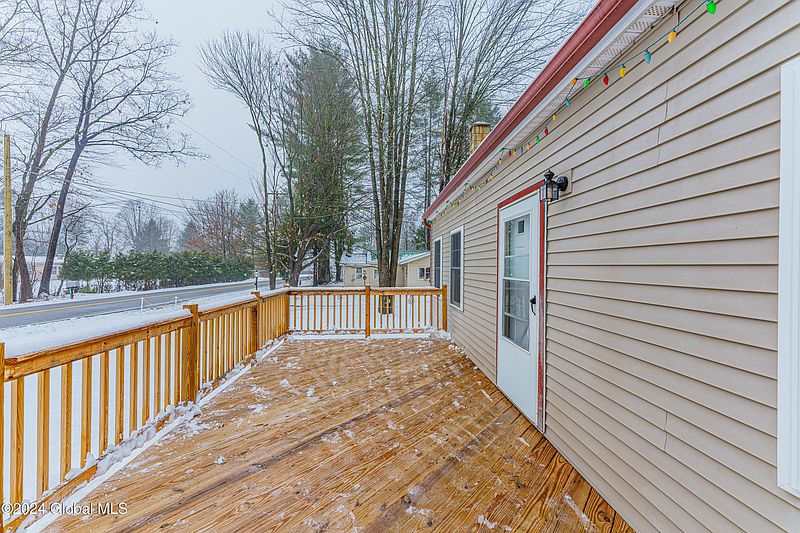 4th image of 111 Dimmick Road
