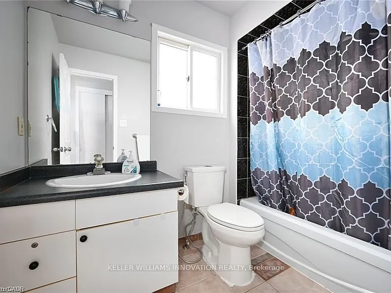 8 Buss Ct — Photo 20