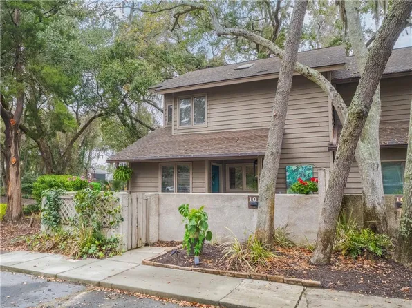 101 Barkentine Ct, Saint Simons Island, GA 31522