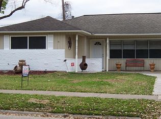 1906 Cleveland St, Pasadena, TX 77502