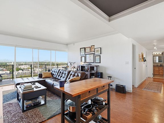 4th image of 4750 N Central Avenue #10K