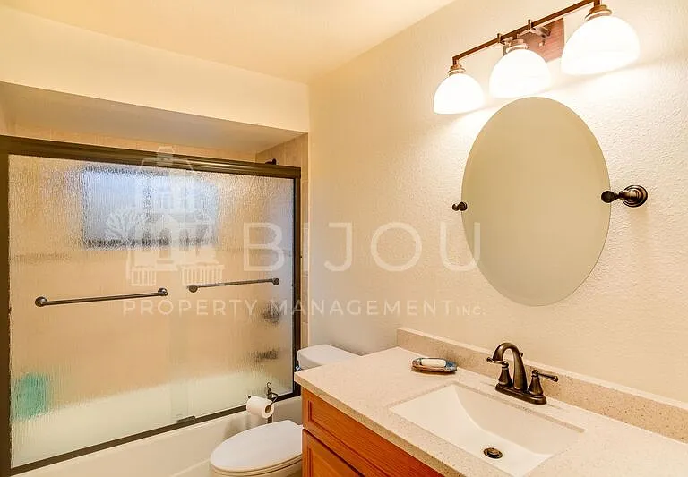 355 Waco Ct — Photo 13