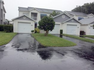 11303 Shipwatch Ln APT 1860, Largo, FL 33774